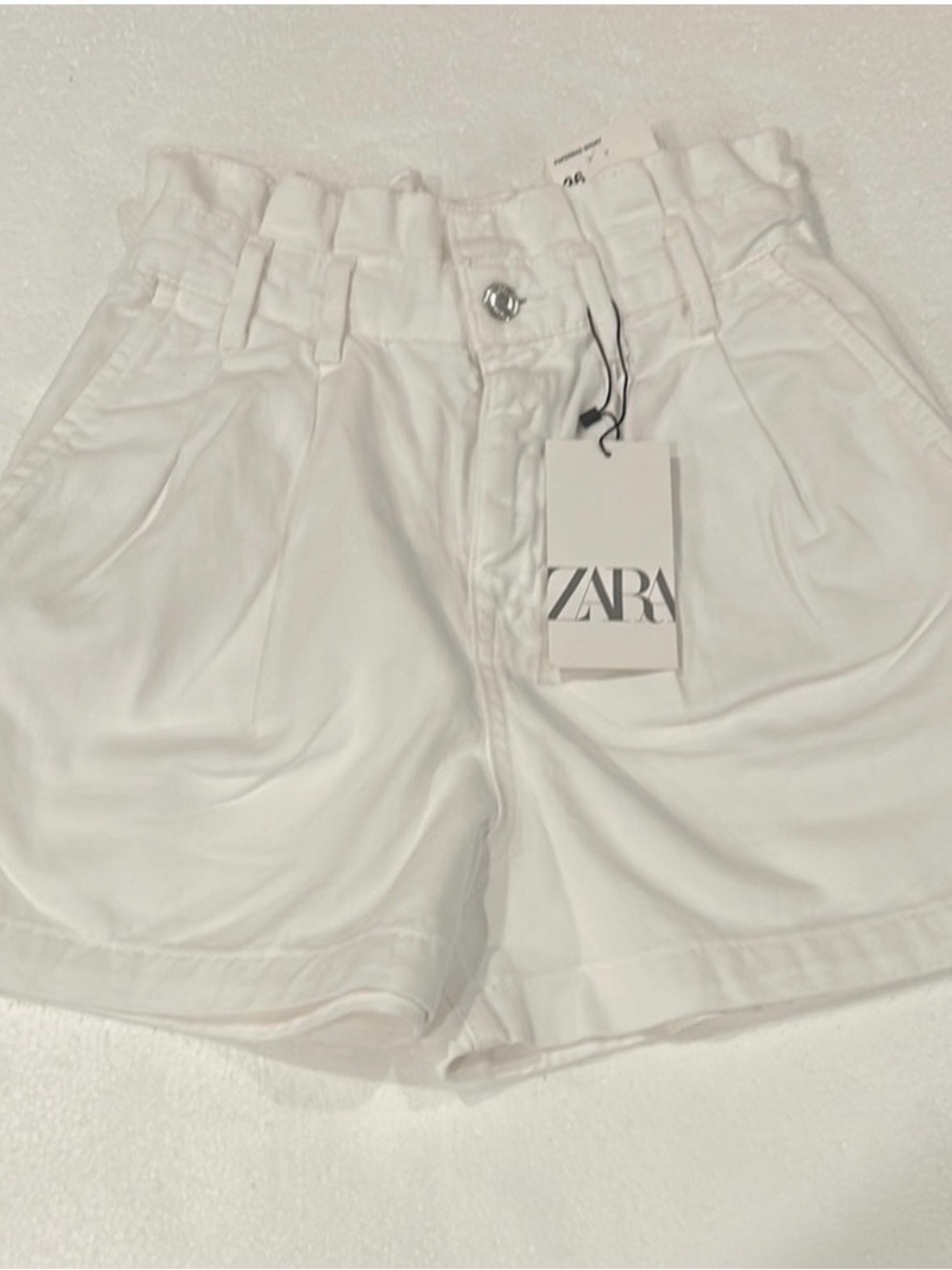 Cute Zara Ruched - White High-Waist Paperbag Shorts